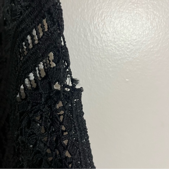 Women’s Fabletics Open Knit Sheer Cut Out Long Sleeve Cover Up Top Size Small - Picture 8 of 9